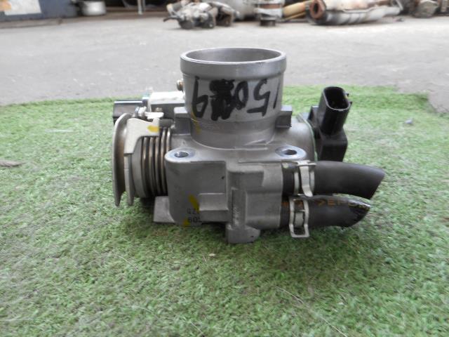 【中古】中古部品 ゼスト JE2 スロットルボディ 【3330190100-000002150920300】