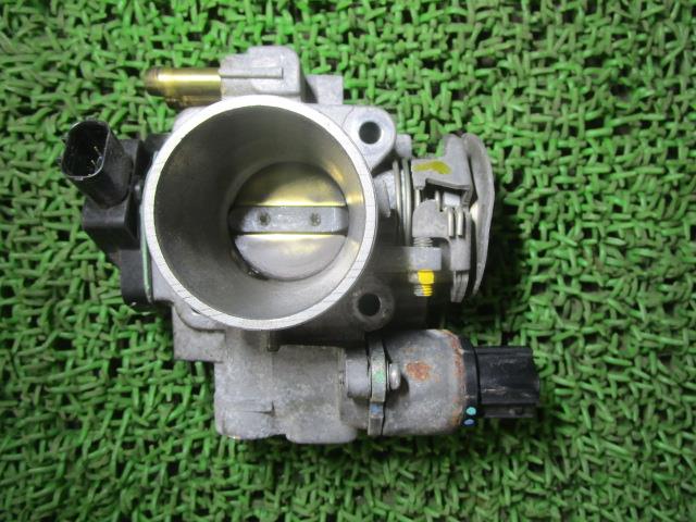 【中古】中古部品 ゼスト JE1 スロットルボディ 【3330540100-250414001220300】