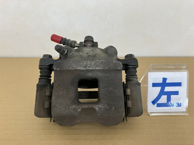 【中古】中古部品 エブリィ DA64V 左フロントキャリパー 【3330460100-000001602844360】