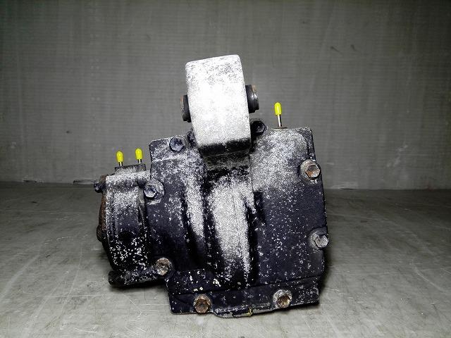 【中古】中古部品 ハイゼット S110P フロントリジットデフ 【3310050100-000193017741120】