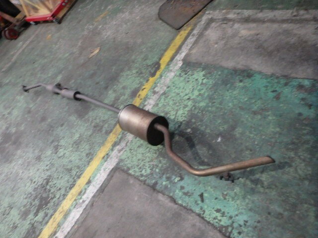 【中古】中古部品 eKワゴン B11W リアマフラー 【3331010800-000023335522500】