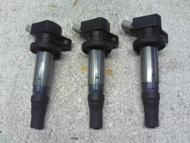 【中古】中古部品 プレオプラス LA300F イグニッションコイル 【3310160100-000004454667250】