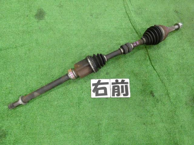 【中古】中古部品 エルグランド TE52 右フロントドライブシャフト 【3260250000-000025100442100】