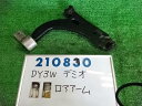 メーカー マツダ 車名 デミオ 型式類別 12412-0052 グレード カジュアル 認定型式 DBA-DY3W 車両タイプ 5ドアハッチバック 年式 H16/10 シフト 4FT 駆動 4×2 通称型式 DY3W エンジン型式 ZJ-VE ミッション型式 アクスル型式 車体色 白パール スノーフレイクホワイトパールマイカ 車体色No 25D トリム色No 走行距離(Km) 94&#44;307 メーカー純正品番 D350-34-300C 部品メーカー品番 保証 1ヶ月/1000km 付加情報 94307Km　ウチキズ多少アリ　サビ多少アリ　ボールジョイントOK　K210830 商品情報 ※純正番号およびモデル番号は参考としてください。※リビルト部品を購入される際のお願い【再生部品】と表示されているものをリビルト部品と呼んでいます。リビルト部品の場合には、交換時に取り外した部品をご返却していただく場合があります。詳しくはこちら※大物商品(ドア・ボンネット・バンパー等)は個人宅への配送ができない場合がございます。その場合、最寄りの配送業者支店止め等の対応となりますので、あらかじめご了承ください。 ページ上部へ【中古】中古部品 デミオ DY3W 右フロントロアアーム 【3330980100-000021083051720】