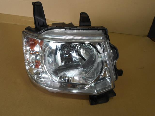 【中古】中古部品 eKワゴン H82W 右ヘッドランプ 【3340220100-000226009010800】
