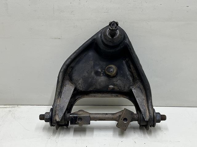 【中古】中古部品 ダッジ RMV 右フロントアッパアーム 【3310070100-0000Y0759551730】
