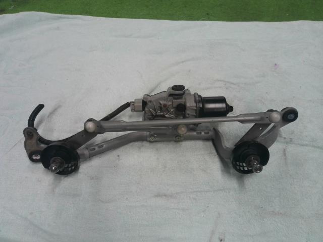 【中古】中古部品 eKクロス B34W フロントワイパーモーター 【3310200100-000021894861600】