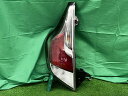 【中古】中古部品 アクア NHP10 左テールランプ 【3330240100-002025578415600】