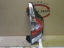【中古】中古部品 アクア NHP10 右テールランプ 【3340200100-903720000015500】