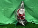 【中古】中古部品 アクア NHP10 左テールランプ 【3330240100-002025579215600】