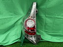 【中古】中古部品 アクア NHP10 左テールランプ 【3330240100-002025580415600】