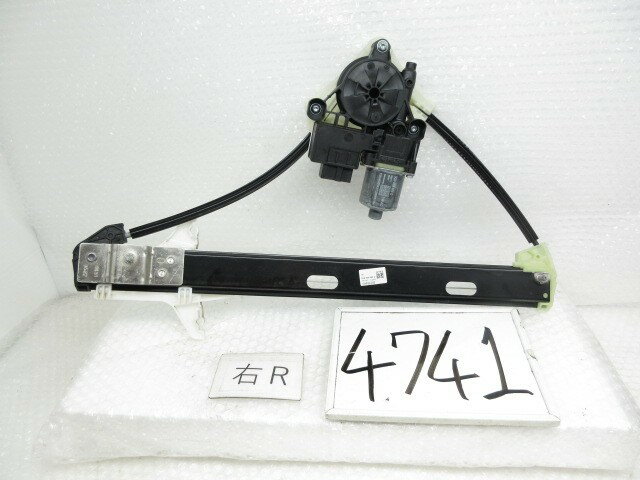 【中古】中古部品 VW T-ロック A1DFF 右リアドアレギュレータ・モーター 【3500170000-250718502713320】