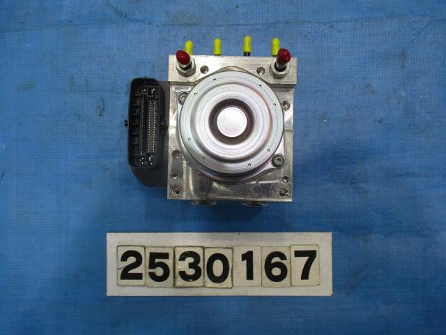 【中古】中古部品 シエンタ NSP172G ABSアクチュエーター 【3310040100-000253016742500】