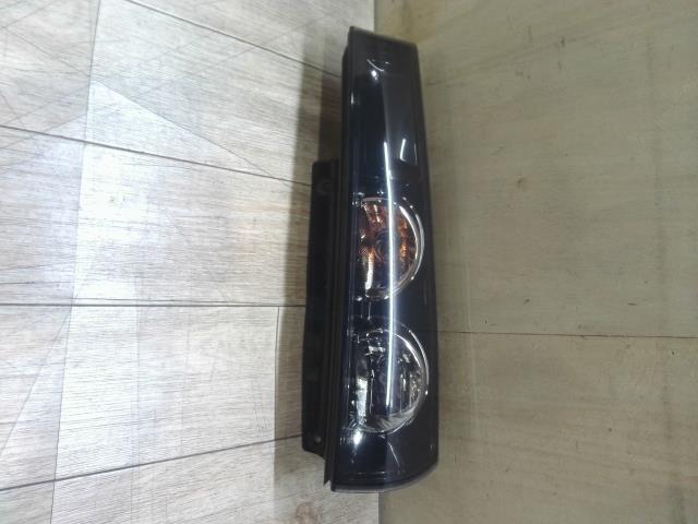 【中古】中古部品 シボレークルーズ(スズキ) HR52S 右テールランプ 【3310390100-250716001015500】