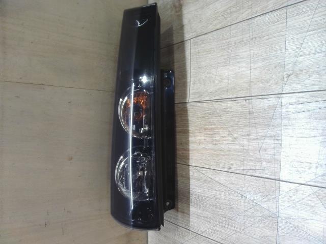 【中古】中古部品 シボレークルーズ(スズキ) HR52S 左テールランプ 【3310390100-250716001015600】
