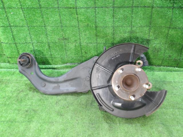 【中古】中古部品 MAZDA6 GJ2FP 左リアナックルハブ 【3330420100-250712000144440】