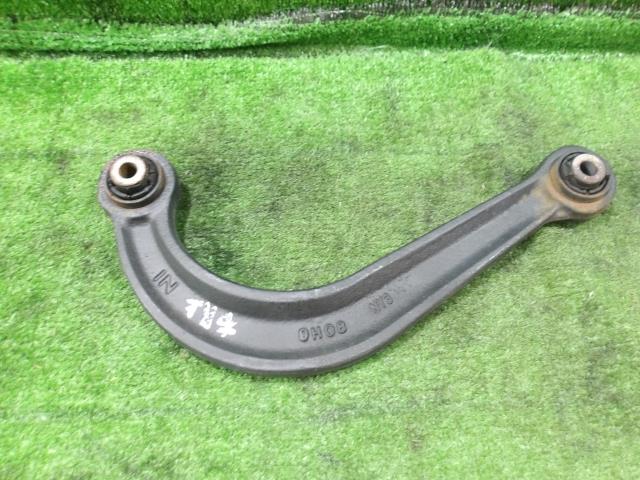 【中古】中古部品 MAZDA6 GJ2FP 右リアアッパアーム 【3330420100-250712000151830】