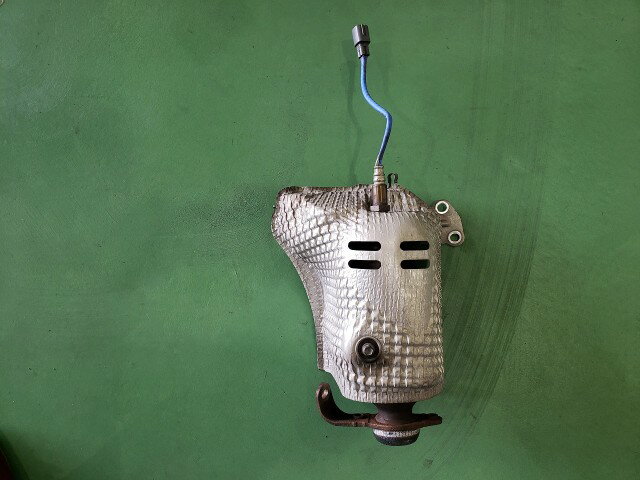 【中古】中古部品 ムーヴコンテ L575S エキゾーストマニホールド 【3310590000-202507059520160】