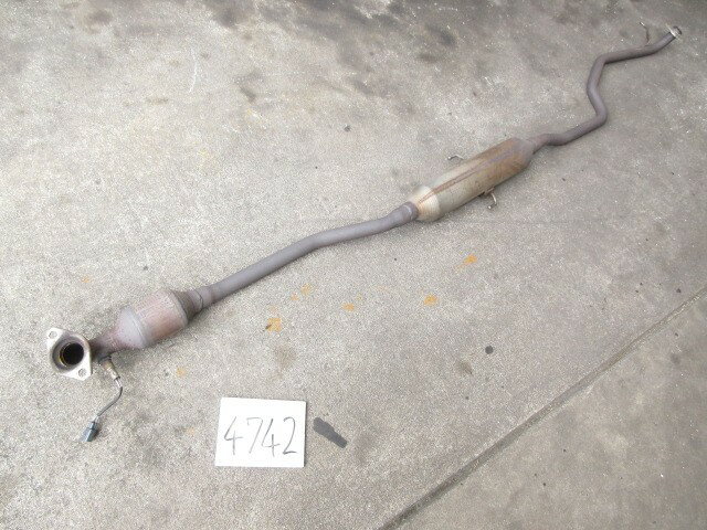 【中古】中古部品 シエンタ NSP170G フロントエキゾーストパイプ 【3500170000-250723502622200】