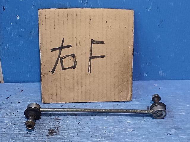 【中古】中古部品 エブリィ DA64V フロントスタビライザー 【3310050100-000213027557150】