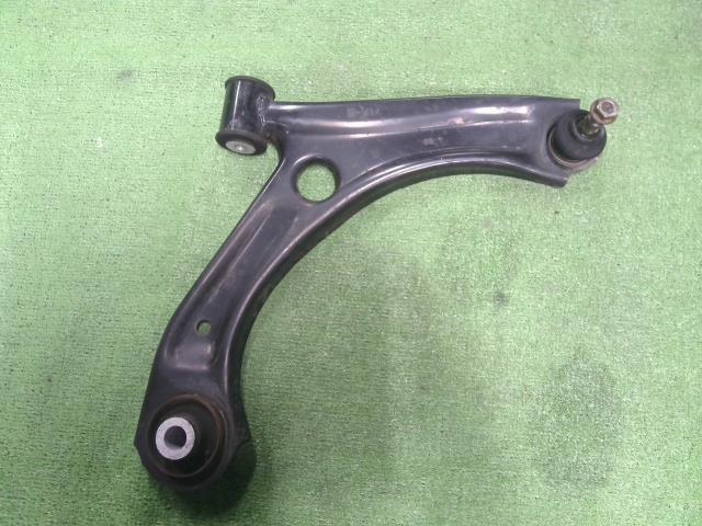 【中古】中古部品 フレア MJ95S 右フロントロアアーム 【3310200100-000021954951720】