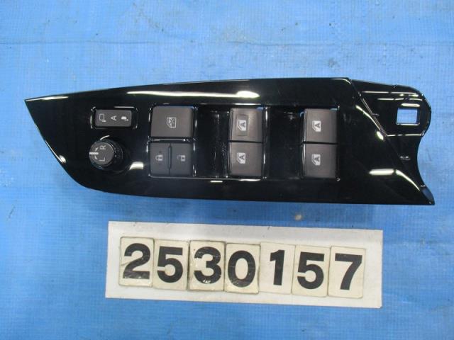【中古】中古部品 プリウス ZVW52 パワーウインドウスイッチ 【3310040100-000253015761900】