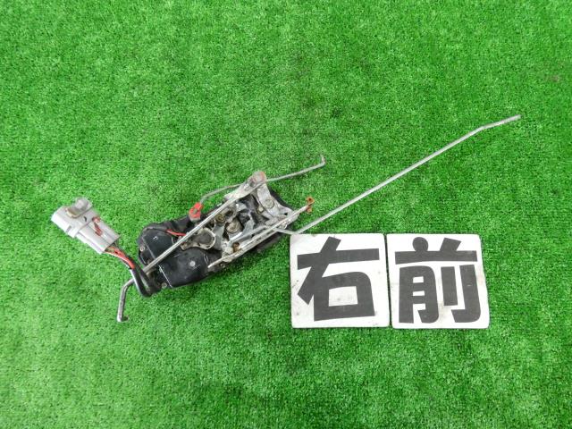 【中古】中古部品 スターレット EP85 右フロントドアロックソレノイド 【3260250000-000025099464550】