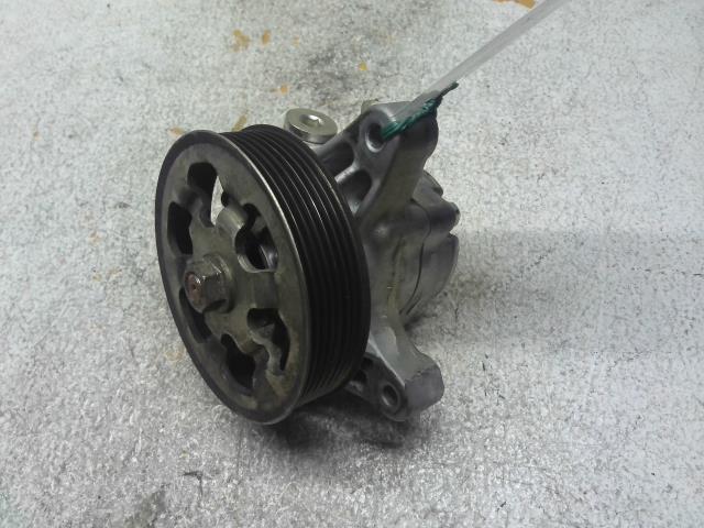 【中古】中古部品 ステップワゴン RG1 パワステベーンポンプ 【3310160100-000004455443300】