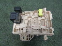 【中古】中古部品 ハイラックスサーフ RZN185W ヒューズボックス 【3330200100-242430000067800】