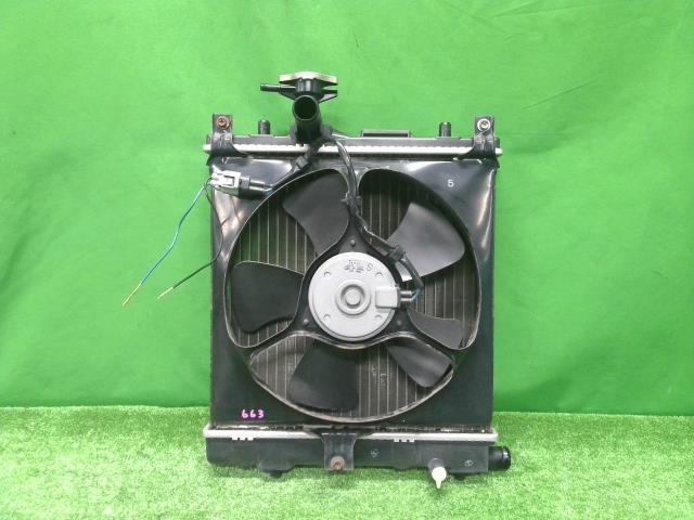 【中古】中古部品 モコ MG22S ラジエータ 【3310200100-000022066320400】