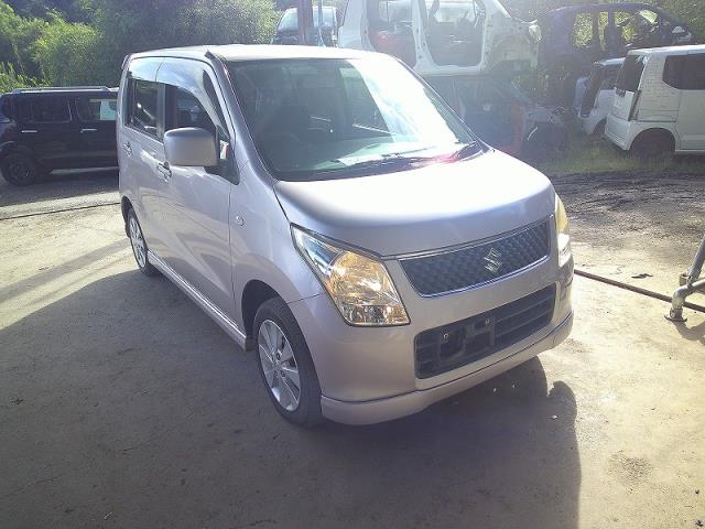 【中古】中古部品 ワゴンR MH23S エアクリーナー 【3340030100-104872000029050】