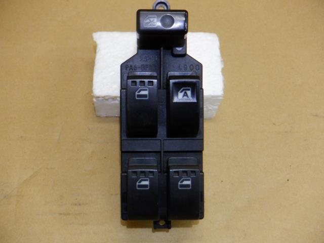 【中古】中古部品 ハイゼットアトレ S321G パワーウインドウスイッチ 【3310250100-001686024961900】