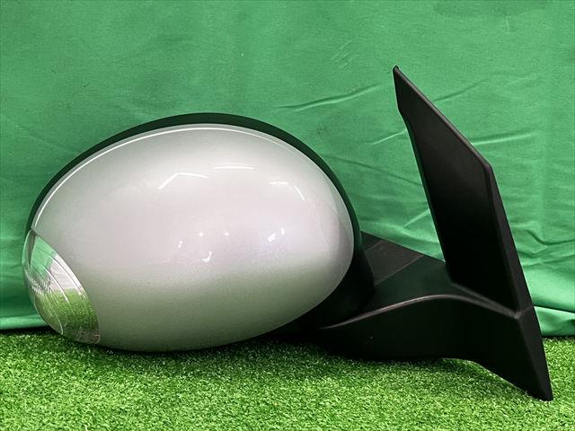 【中古】中古部品 アルト HA35S 右サイドミラー 【3330240100-002025586513500】