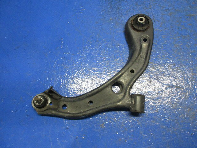 【中古】中古部品 N−WGN JH1 右フロントロアアーム 【3310270100-000014898451720】