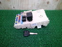 【中古】中古部品 モコ MG22S ヒューズボックス 【3330660100-000025324167800】