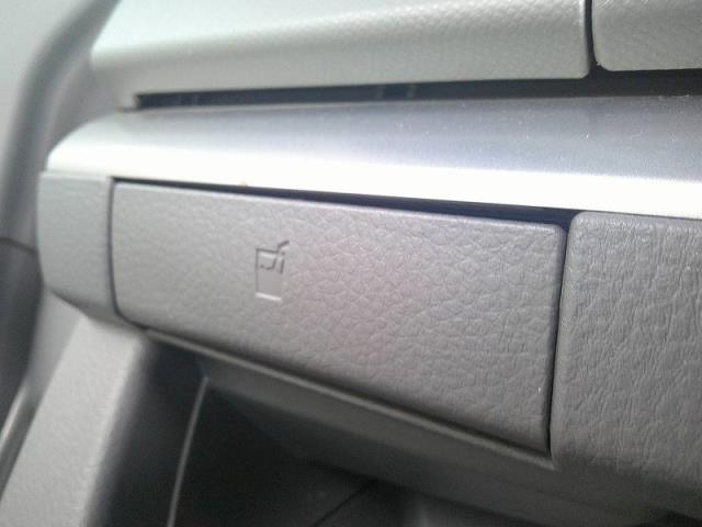 【中古】中古部品 ワゴンR MH23S ドリンクホルダー 【3340030100-770715000070231】