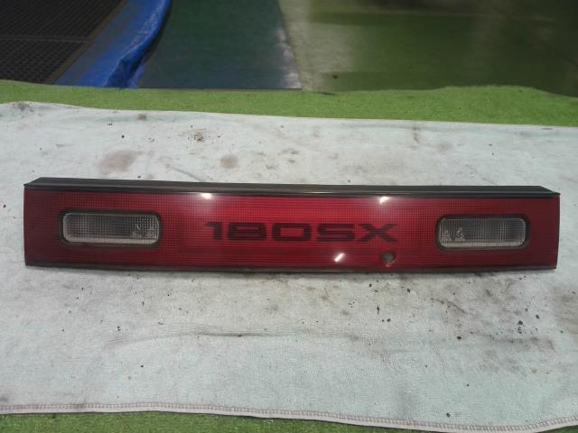 【中古】中古部品 180SX KRS13 リアフィニッシャーパネル 【3310200100-000020383915200】