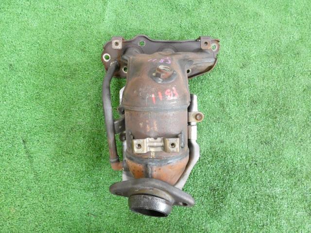 【中古】中古部品 ノート E12 エキゾーストマニホールド 【3260250000-000025118320160】