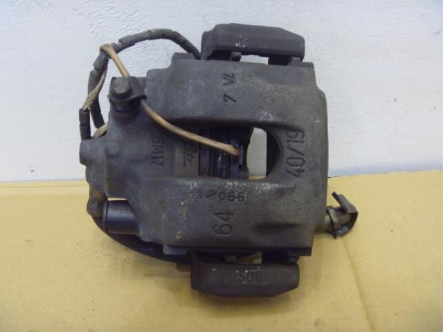 【中古】中古部品 BMW Z4 BT30 右リアキャリパー 【3310250100-001236962444430】