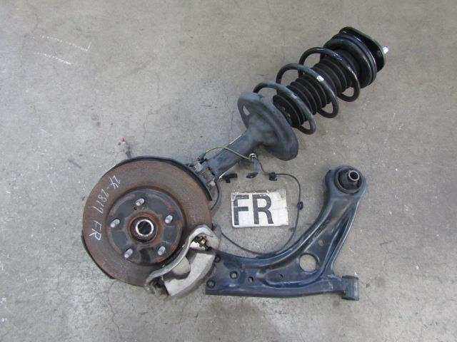 【中古】中古部品 ジャパンタクシー NTP10 右フロントストラット 【3330200100-242817000050100】