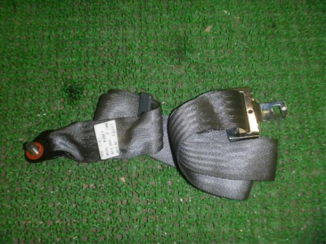 【中古】中古部品 デリカ P06V シートベルト 【3310250100-001145159977150】