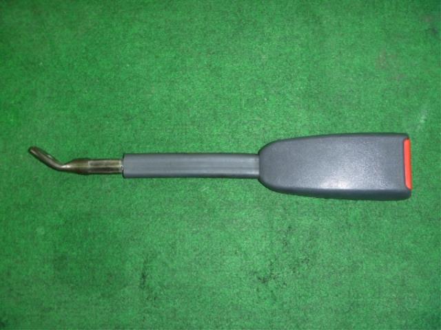 【中古】中古部品 ハイゼットアトレ S220V シートベルト 【3310250100-001164238877150】