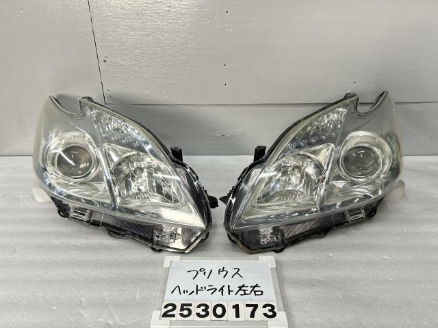 【中古】中古部品 プリウス ZVW30 左ヘッドランプ 【3330991100-000253017310900】