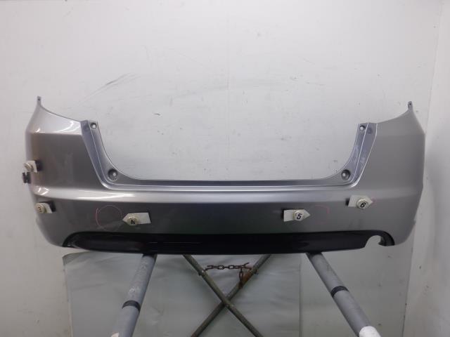 メーカー ホンダ 車名 フィット 型式類別 15976-0004 グレード 1500 RS 認定型式 DBA-GE8 車両タイプ 5ドアハッチバック 年式 H20/4 シフト 駆動 通称型式 エンジン型式 L15A-E ミッション型式 アクスル型式 車体色 ストームシルバーメタリック 車体色No NH642M トリム色No A 走行距離(Km) 273,000 メーカー純正品番 71501-TF0-G50ZL 部品メーカー品番 保証 0ヶ月/0km 付加情報 社外品ノブレッセ/NOBLESSE製GE8 フィット RS用エアロバンパーです,(1)FRP割れ 5cm (2)凹とズリ傷 30cm×40cm (3)凹 5cmφ (4)凹 15cmφ (5)凹 10cmφ (6)凹 3cmφ (7)左右取付C型割れ 各1ヶ所 (8)全体傷 多数(10前後) 商品情報 ※純正番号およびモデル番号は参考としてください。※リビルト部品を購入される際のお願い【再生部品】と表示されているものをリビルト部品と呼んでいます。リビルト部品の場合には、交換時に取り外した部品をご返却していただく場合があります。詳しくはこちら※大物商品(ドア・ボンネット・バンパー等)は個人宅への配送ができない場合がございます。その場合、最寄りの配送業者支店止め等の対応となりますので、あらかじめご了承ください。 ページ上部へ【中古】中古部品 フィット GE8 リアバンパー 【3310250100-001636051515100】