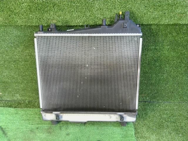 【中古】中古部品 NV100クリッパー DR17V ラジエータ 【3260070000-250822000120400】