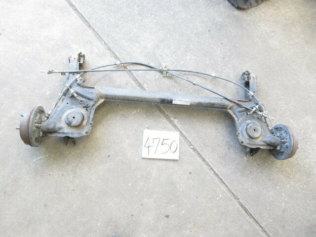 【中古】中古部品 ムーヴラテ L550S リアアクスルビーム 【3500170000-250826500453500】