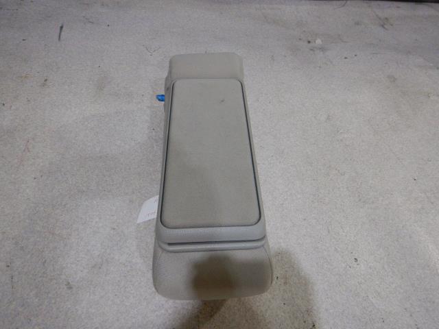 【中古】中古部品 ムーヴ LA150S アームレスト 【3330810100-250830000170460】