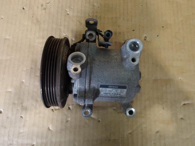 【中古】中古部品 MRワゴン MF33S A/Cコンプレッサー 【3340220100-000226045460700】