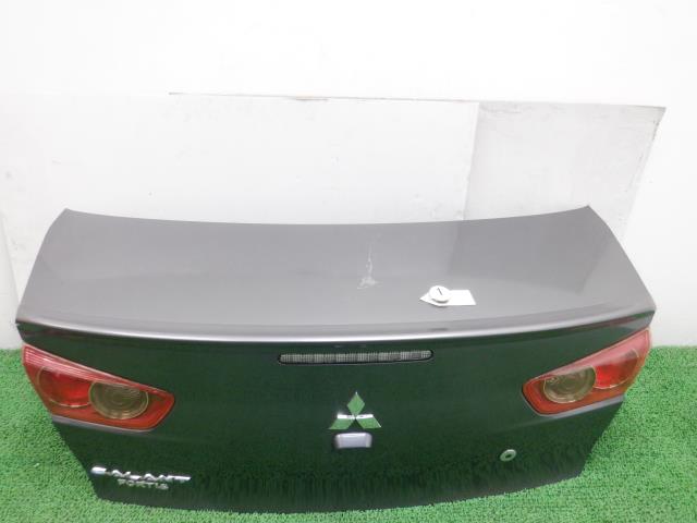 【中古】中古部品 ギャランフォルティス CY4A トランクリッド 【3310250100-001591858615300】