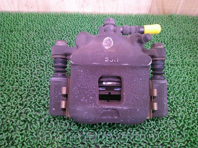 【中古】中古部品 KEI HN22S 左フロントキャリパー 【3330660100-000023331944360】